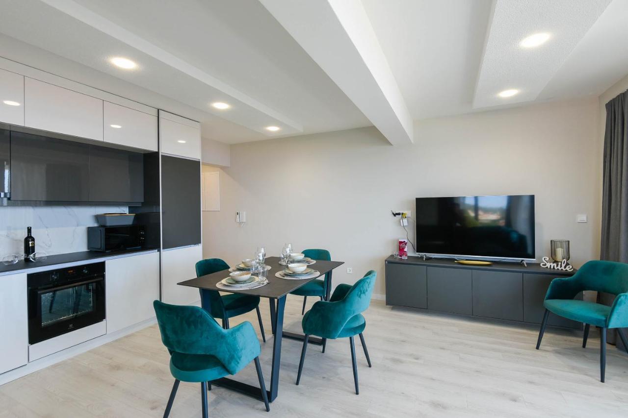 Sunny Day Luxury Holiday Apartments أوروبيتش المظهر الخارجي الصورة