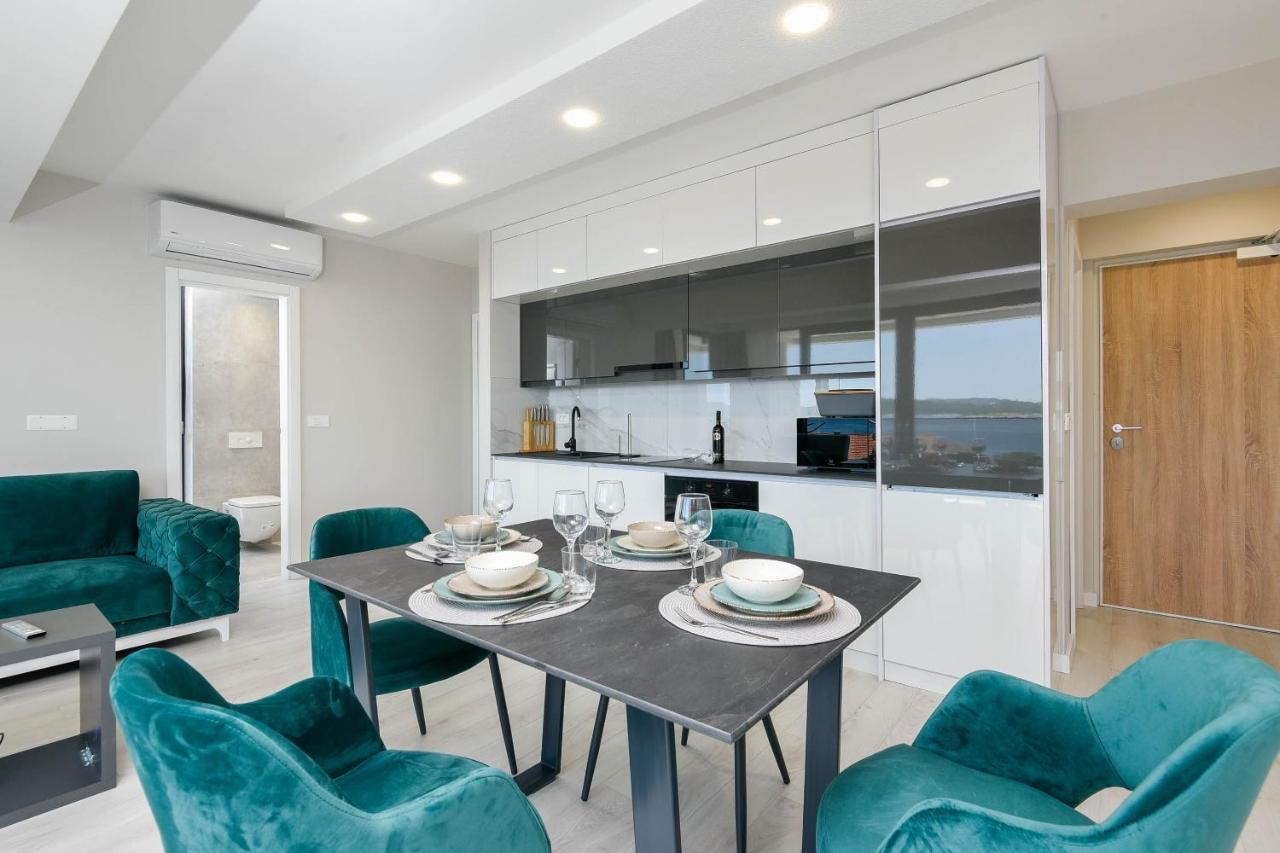 Sunny Day Luxury Holiday Apartments أوروبيتش المظهر الخارجي الصورة