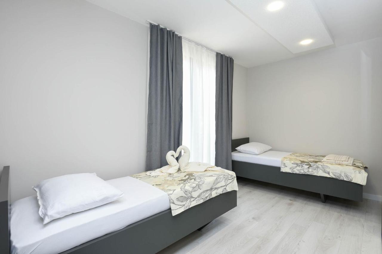 Sunny Day Luxury Holiday Apartments أوروبيتش المظهر الخارجي الصورة