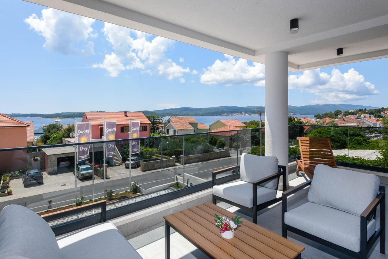 Sunny Day Luxury Holiday Apartments أوروبيتش المظهر الخارجي الصورة