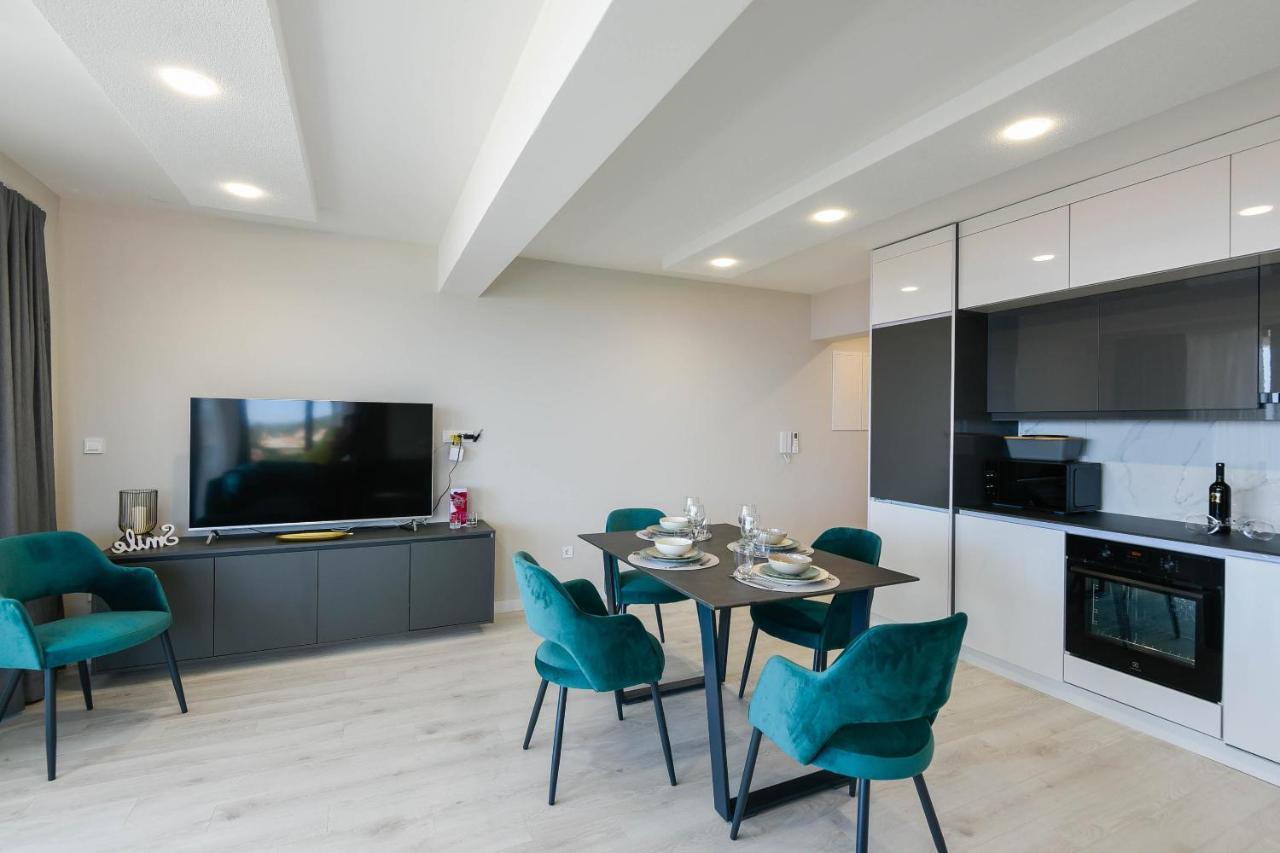 Sunny Day Luxury Holiday Apartments أوروبيتش المظهر الخارجي الصورة
