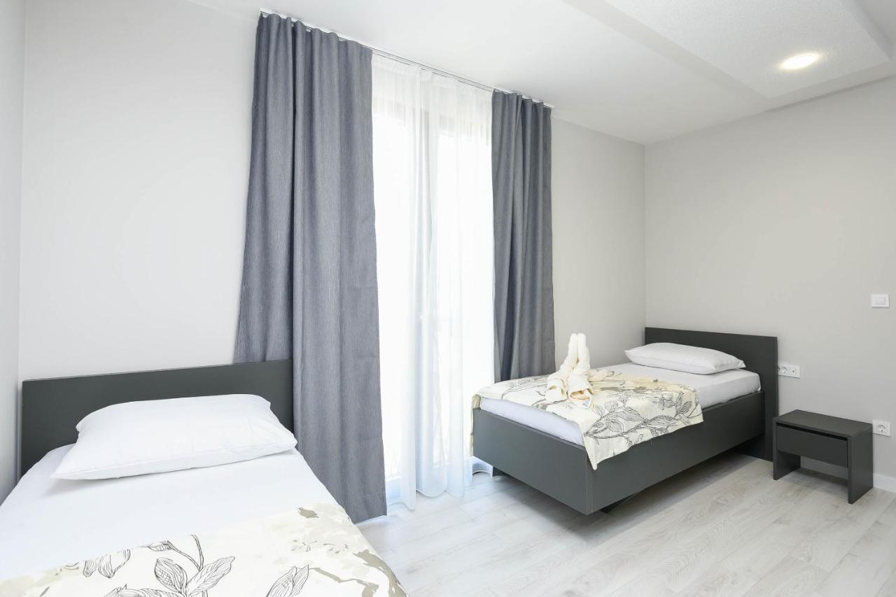 Sunny Day Luxury Holiday Apartments أوروبيتش المظهر الخارجي الصورة